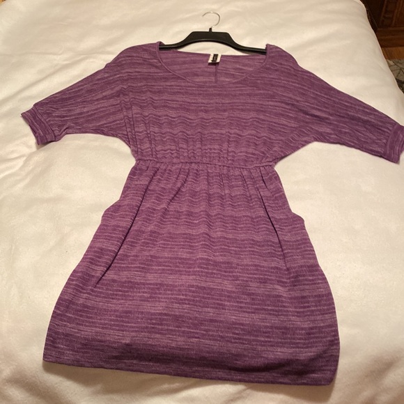 Purple dress - Picture 2 of 7